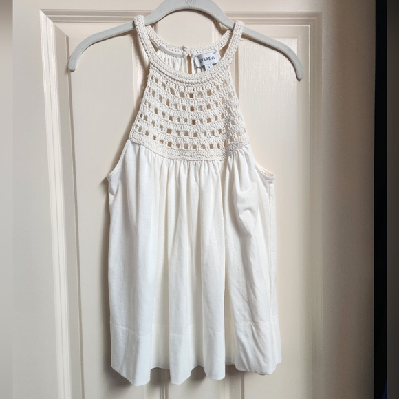 Evereve Joan Crochet Neck Halter Top, Size Small, NWOT - Picture 2 of 8